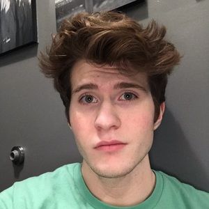 Meet your Posher, Andrew